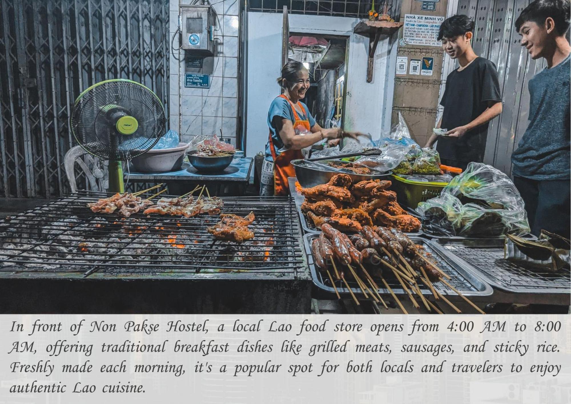 Non Pakse Hostel & Coffee House エクステリア 写真