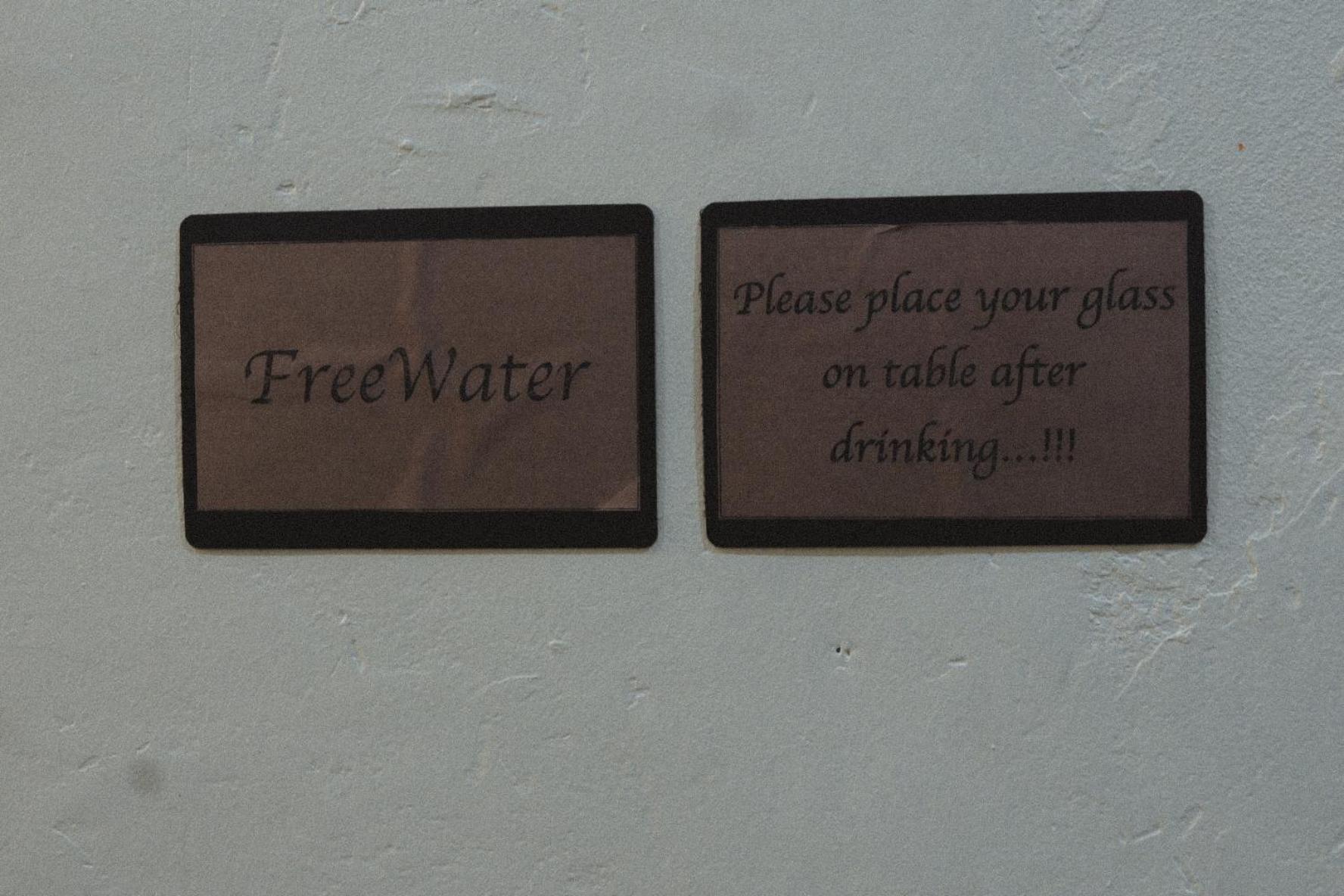 Non Pakse Hostel & Coffee House エクステリア 写真