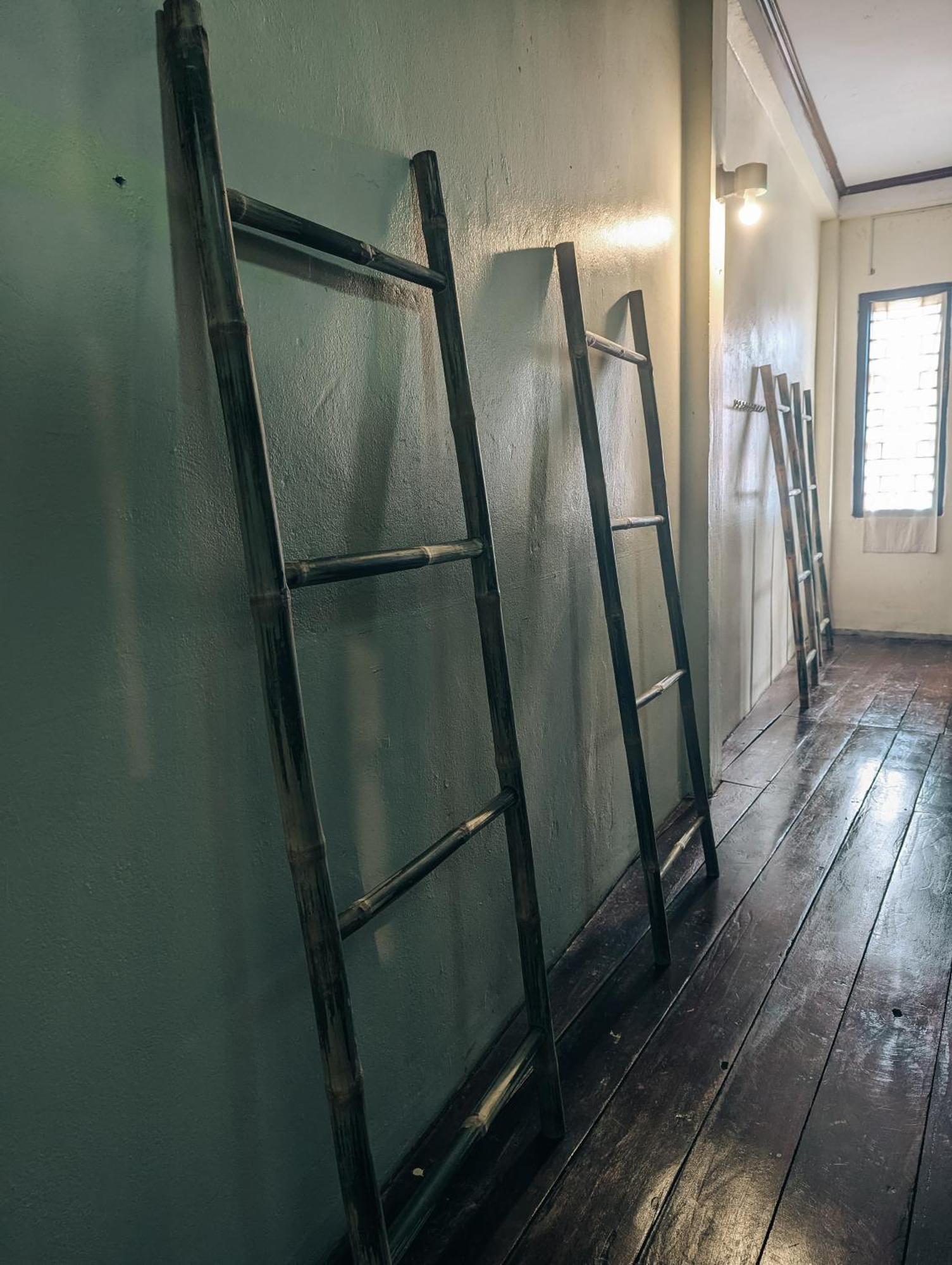 Non Pakse Hostel & Coffee House エクステリア 写真