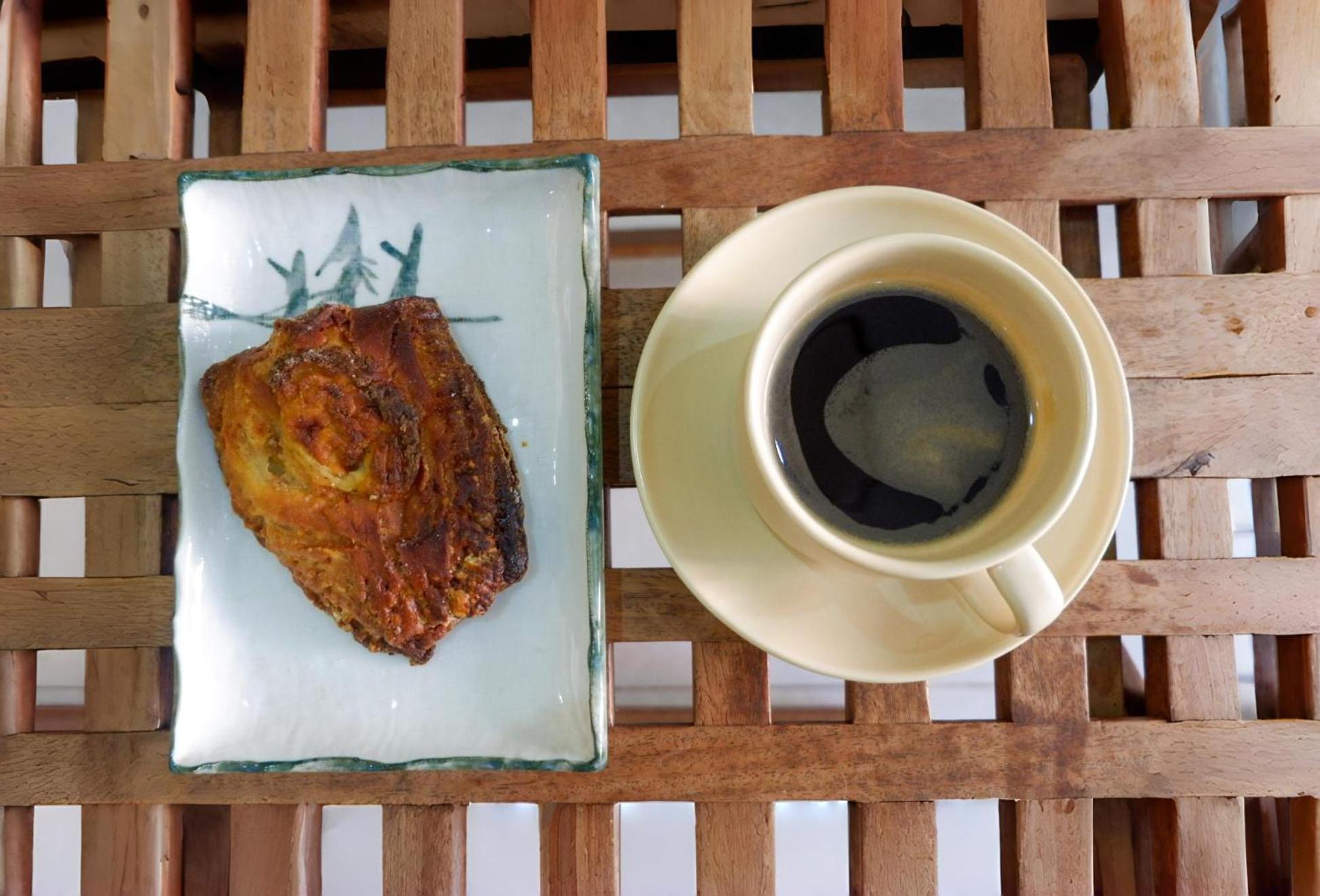Non Pakse Hostel & Coffee House エクステリア 写真